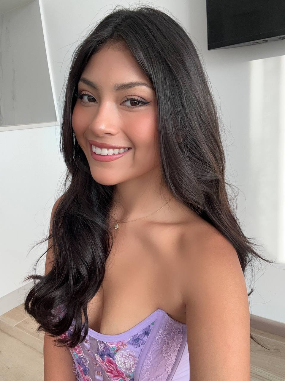 alexandraboo Onlyfans Pack - 990MB archive leaked 