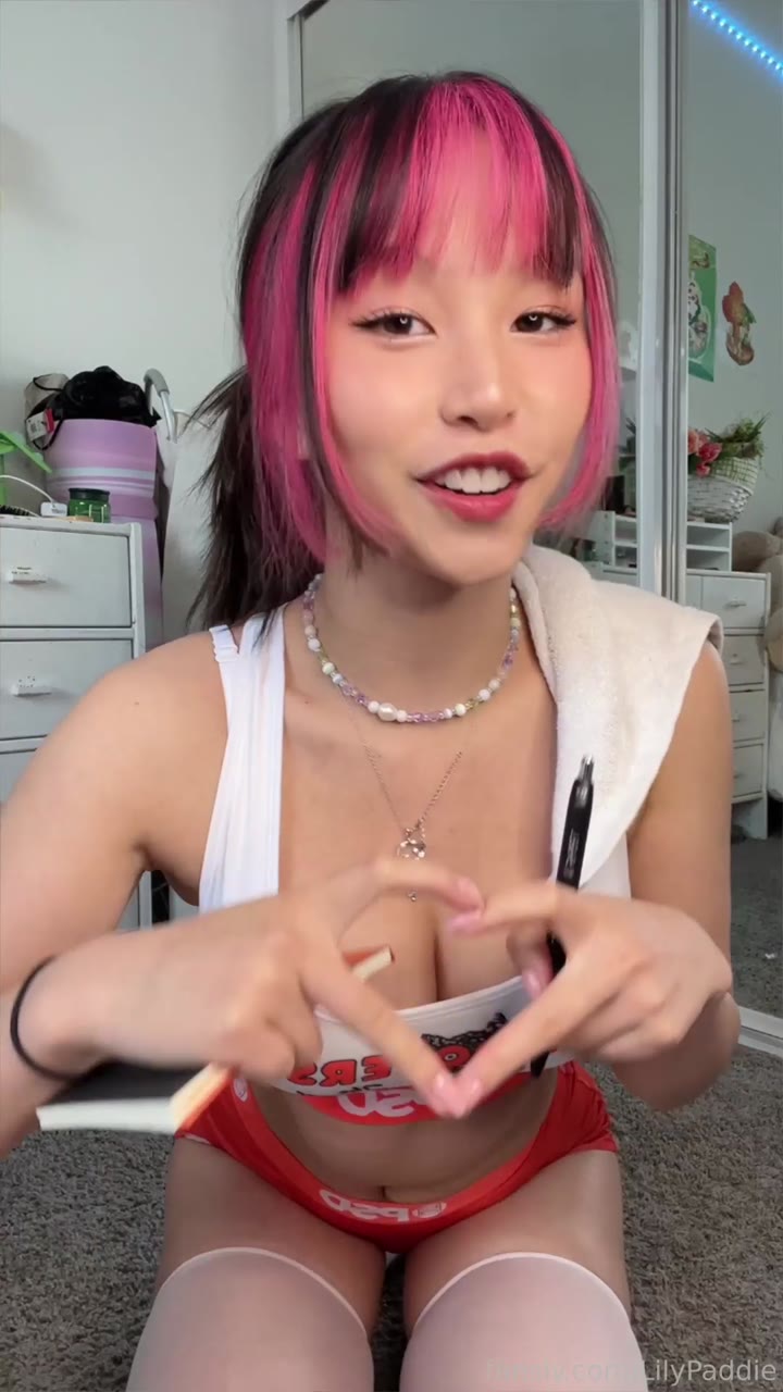 Lilypaddie OF Leaked - 2.12 GB archive leaked 