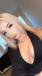ambermoody Sextapes - 1.4GB archive leaked 