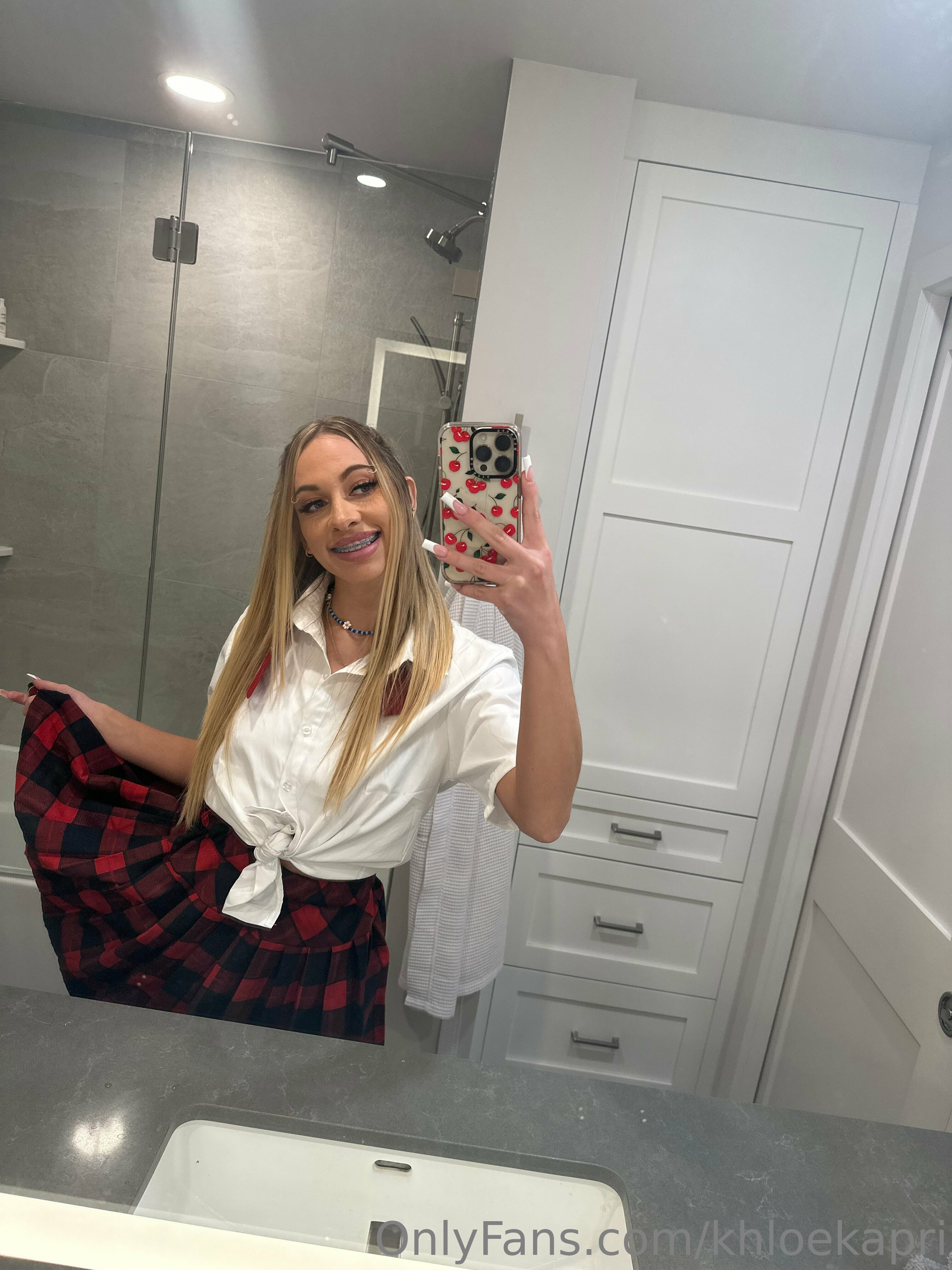 Khloe Kapri OF Leaked - 10.5GB archive leaked 